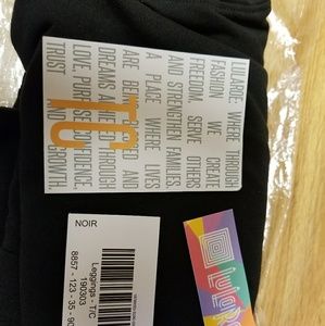 Lularoe Noir Solid Black TC leggings